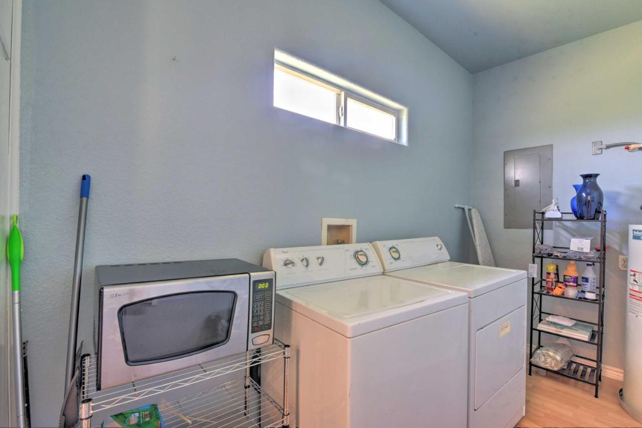 Bright Crystal Beach House, Walk To Coast! Villa Bolivar Peninsula Exteriör bild
