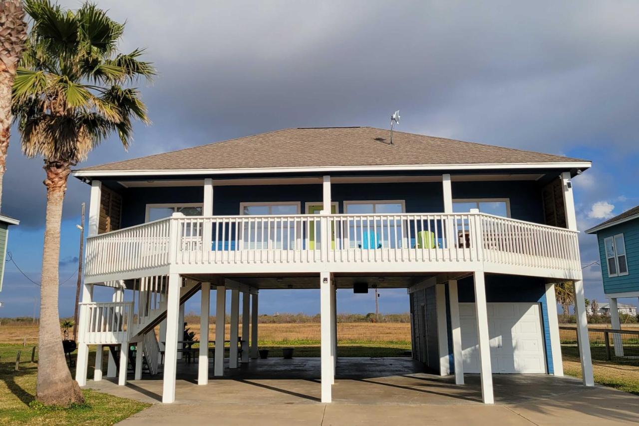 Bright Crystal Beach House, Walk To Coast! Villa Bolivar Peninsula Exteriör bild